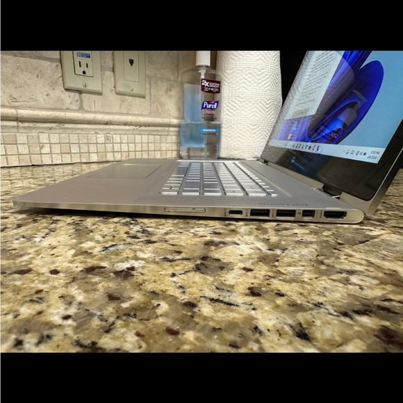 Hp touch screen 360 spectra - Picture 5 of 9